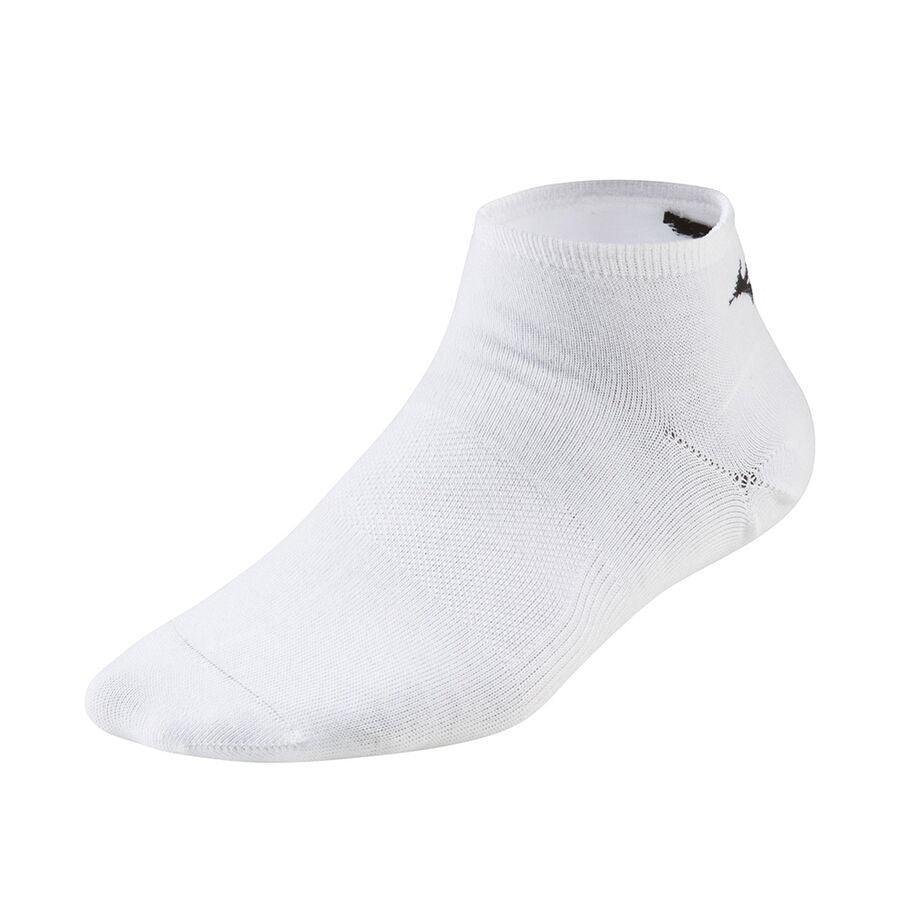 גרבי קרסול Mizuno Training Low(6P)(U) White 67XUU002 של Mizuno מוצגים על רקע לבן חלק.
