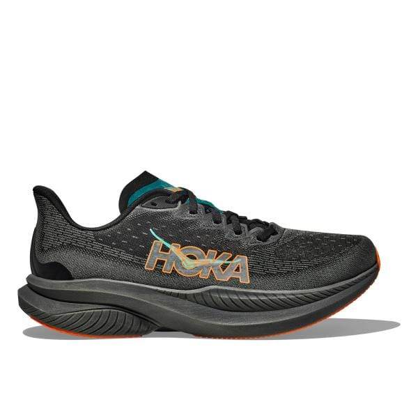 Hoka Mach 6 בצבע שחור/Electric Tan, בעיצוב אתלטי ירוק כהה עם לוגו כתום בצד וסוליה עבה המותאמת לריצה.