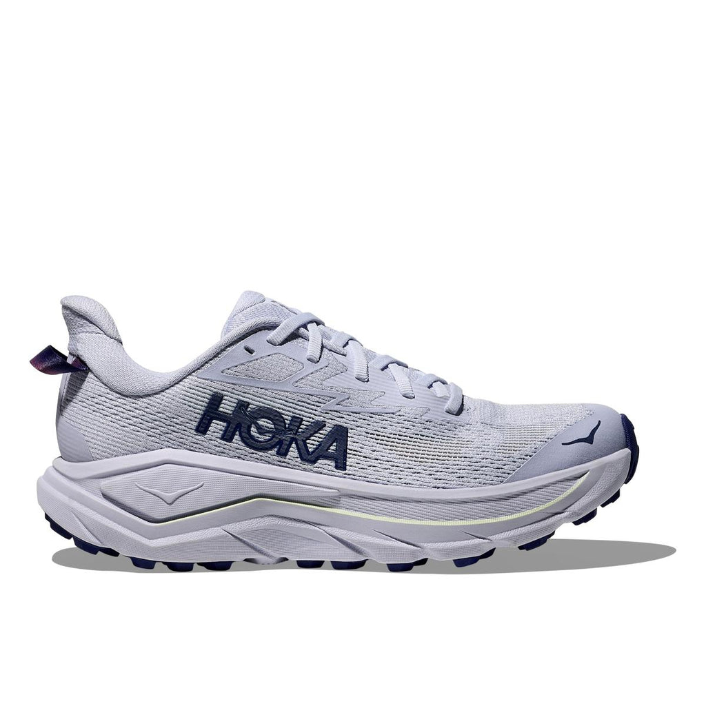 נעלי ריצת שטח Hoka Challenger 8 לנשים בצבע Ambient Blue / Blueberry - מבט צד
