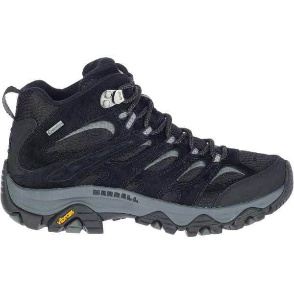 מגף ההליכה של Merrell J036308 MOAB 3 MID GTX/BLACK/GREY WOMEN כולל סוליה מחוספסת, עיצוב שרוכים ולוגו בולט של Merrell בצד.
