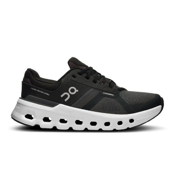 מבט מהצד של נעל הריצה On Cloudrunner 2 Wide ב-Eclipse/Black מציגה את החלק העליון של הרשת הנושמת והריפוד הייחודי שלה על הסוליה.