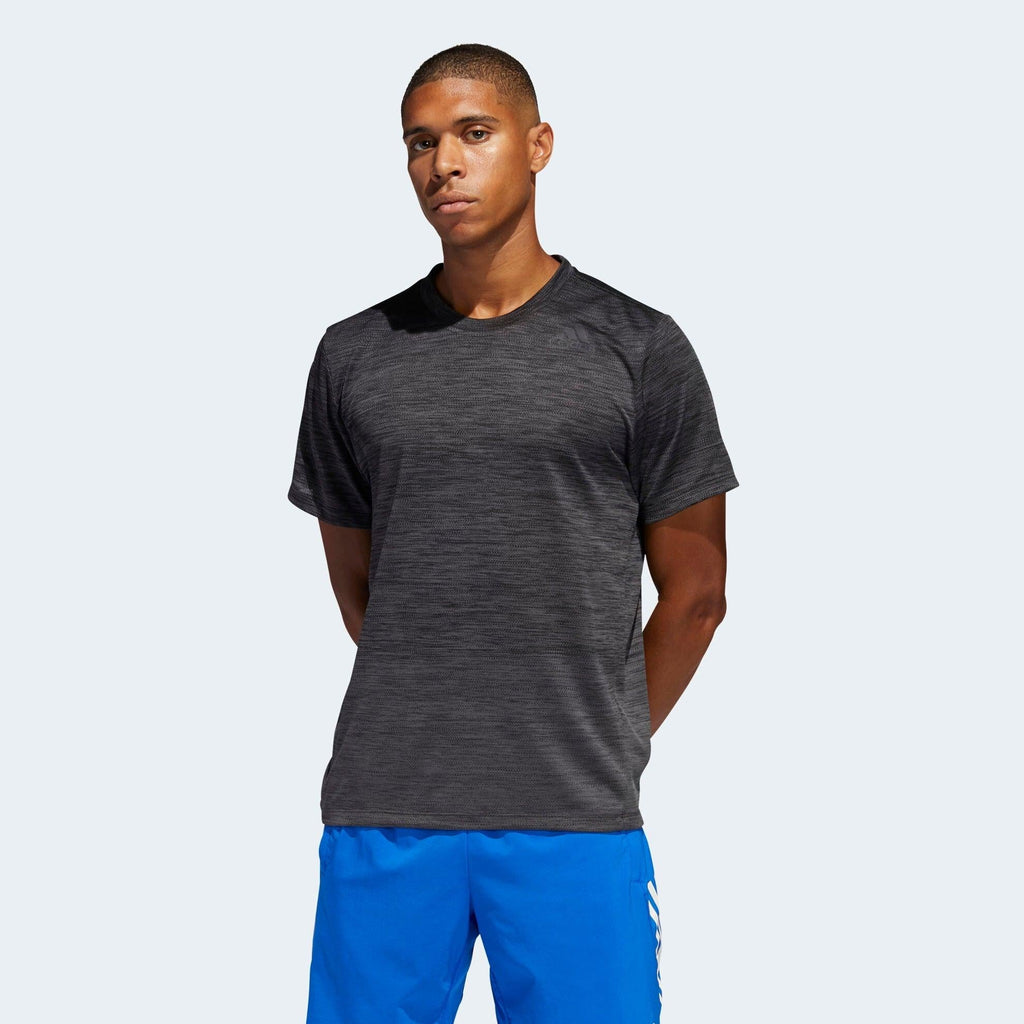 חולצת אימון אדידס לגברים ADIDAS GRADIENT TEE GRESIX/BLACK FJ6125 - AroSport - ארוספורט Adidas