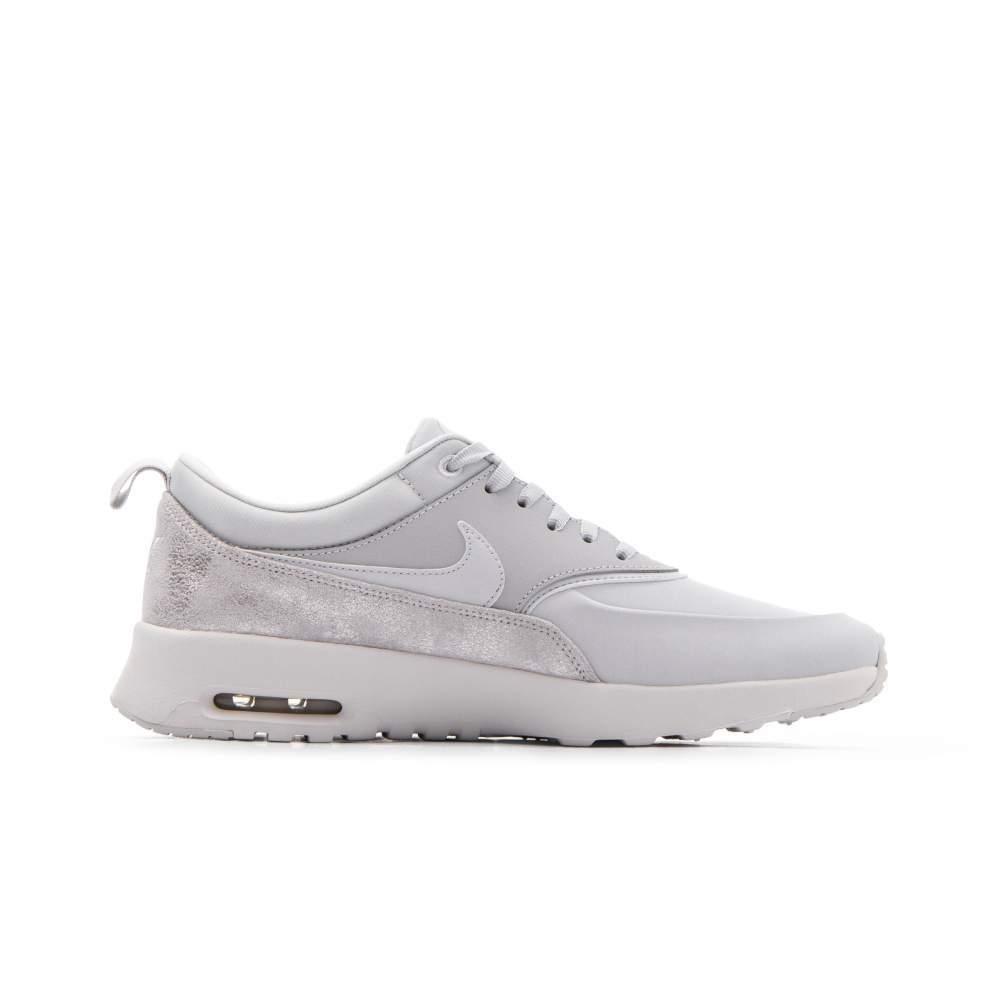 נעלי נייק בצבע לבן לנשים Wmns Nike Air Max Thea PRM 616723-026 - AroSport - ארוספורט Nike